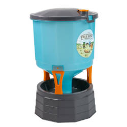 COPELE Silo Free Range Πλαστική Ταΐστρα 35Lt